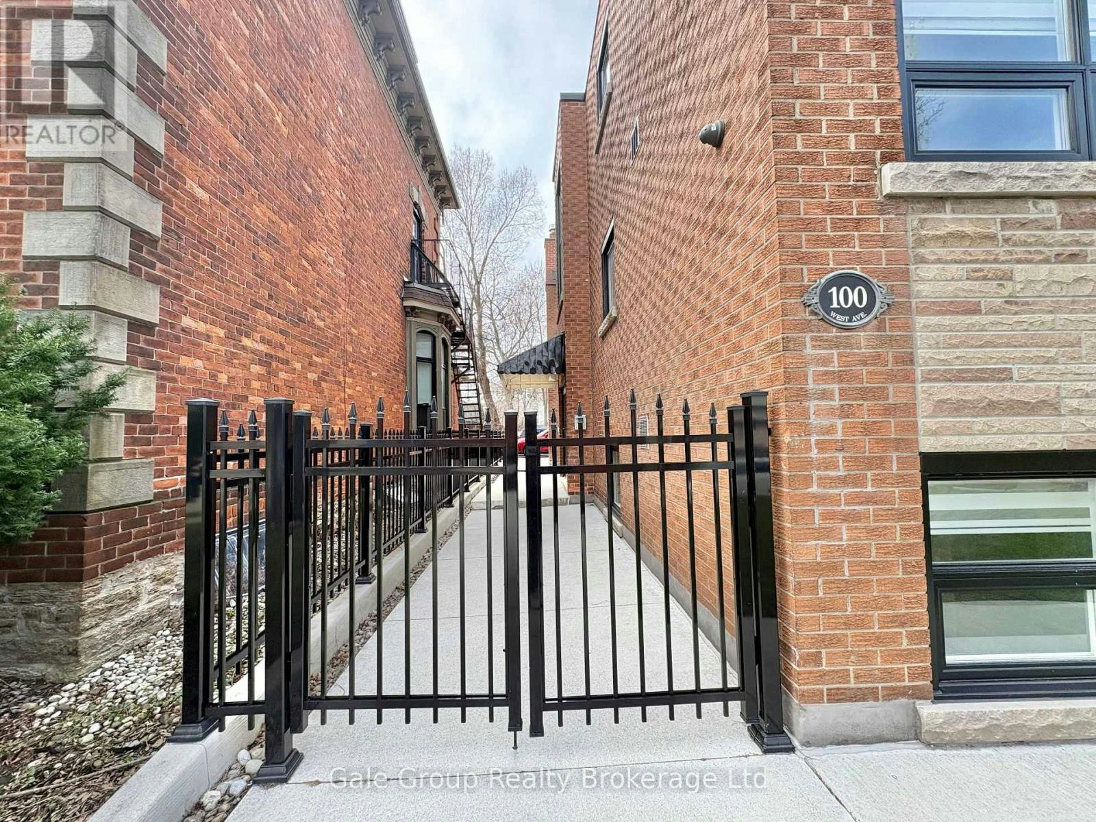 2-100 West Avenue S, Hamilton, ON, L8N 2S3 - 2