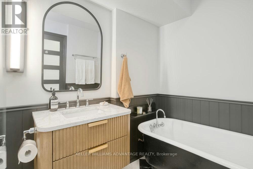 201-394 Euclid Avenue, Toronto, ON, M6G 2S9 - 7