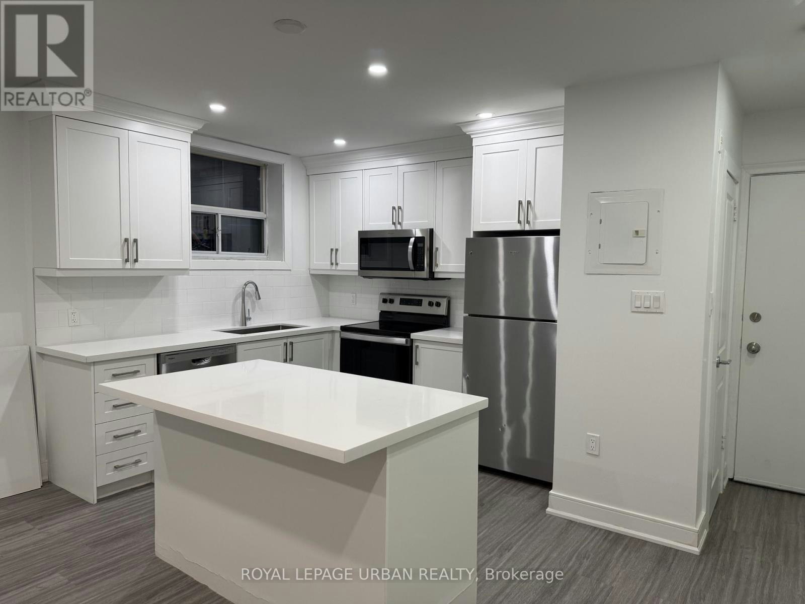 1-2841 Keele Street, Toronto, ON, M3M 2G7