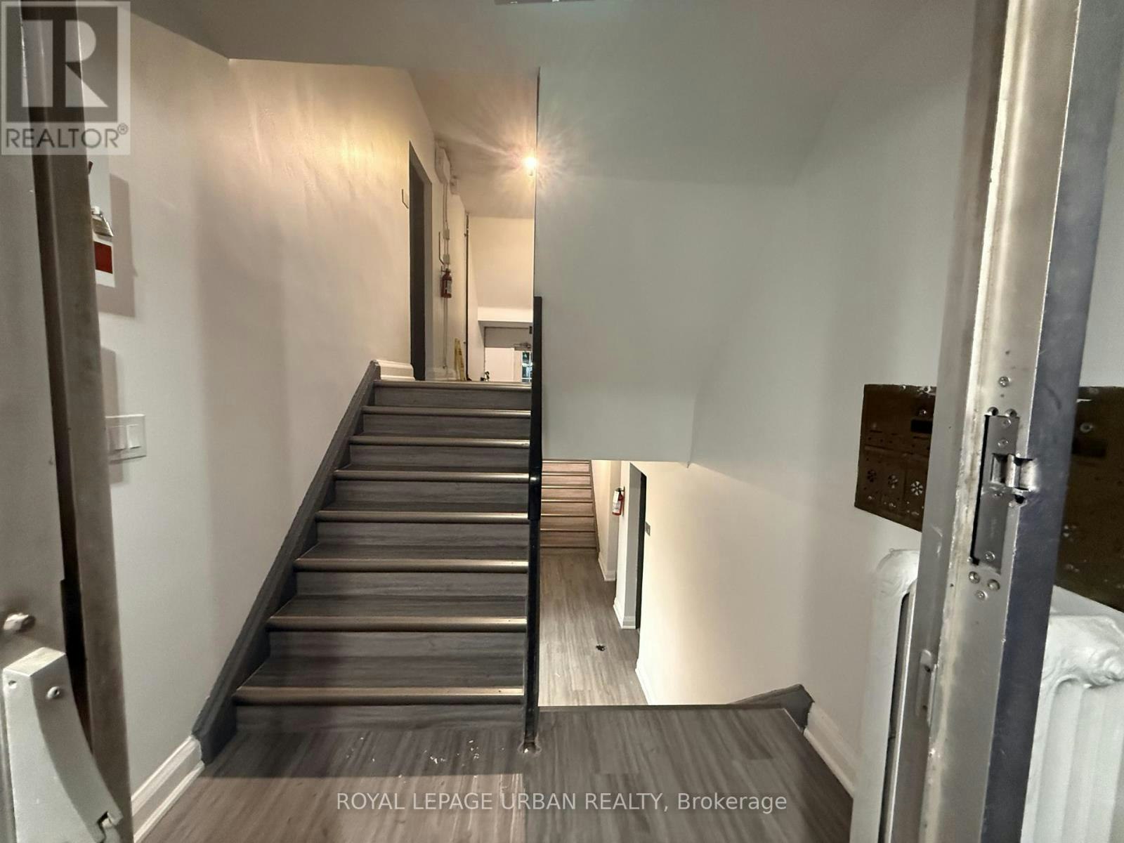 1-2841 Keele Street, Toronto, ON, M3M 2G7 - 6