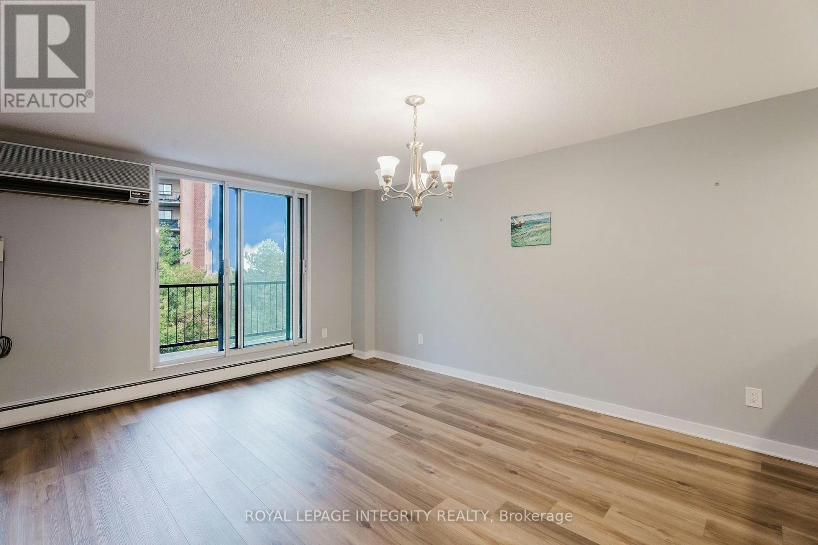 212-2650 Southvale Crescent, Ottawa, ON, K1B 4S9 - 10