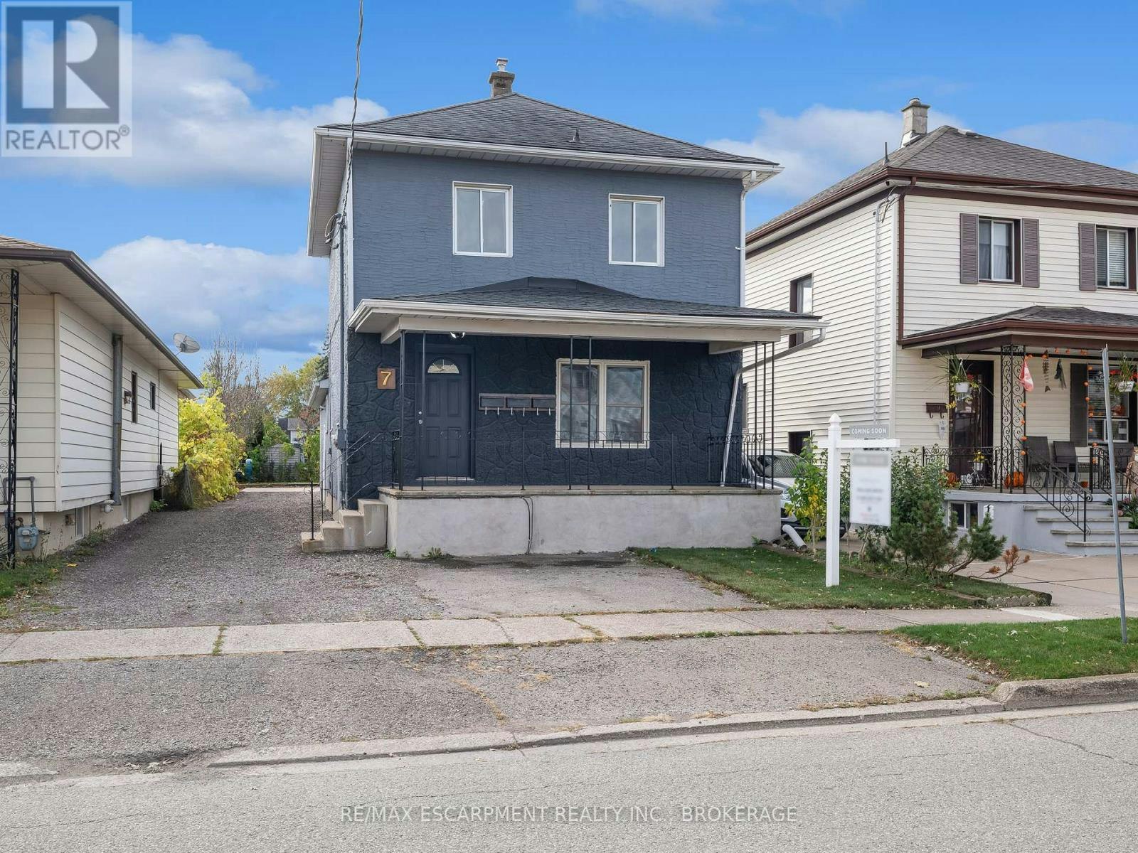 UPPER-7 Maitland Street, Thorold, ON, L2V 3A4