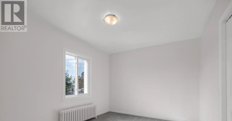 UPPER-7 Maitland Street, Thorold, ON, L2V 3A4 - 8
