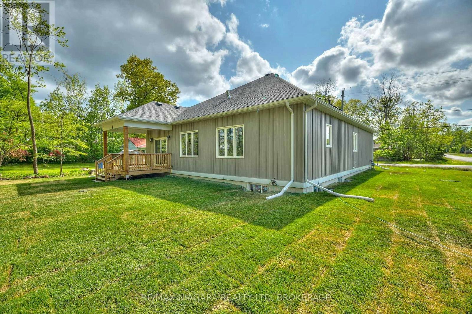 196 Bernard Avenue, Fort Erie, ON, L0S 1N0 - 27