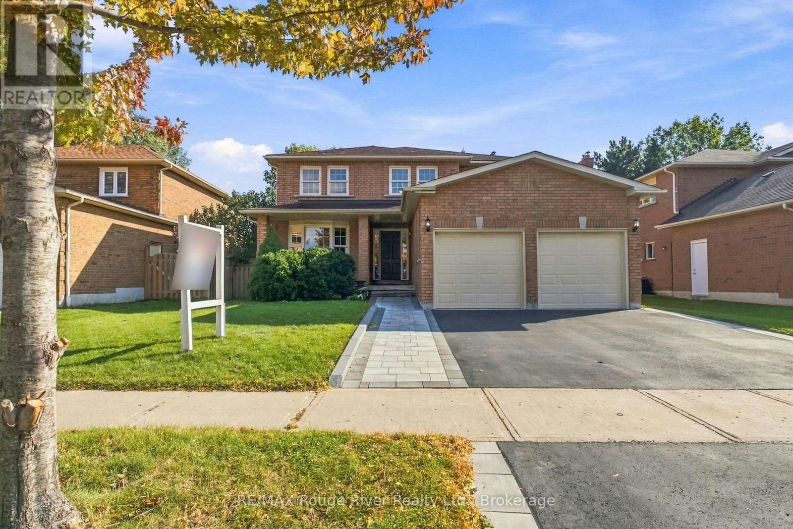 51 Lofthouse Drive, Whitby, ON, L1R 1W5