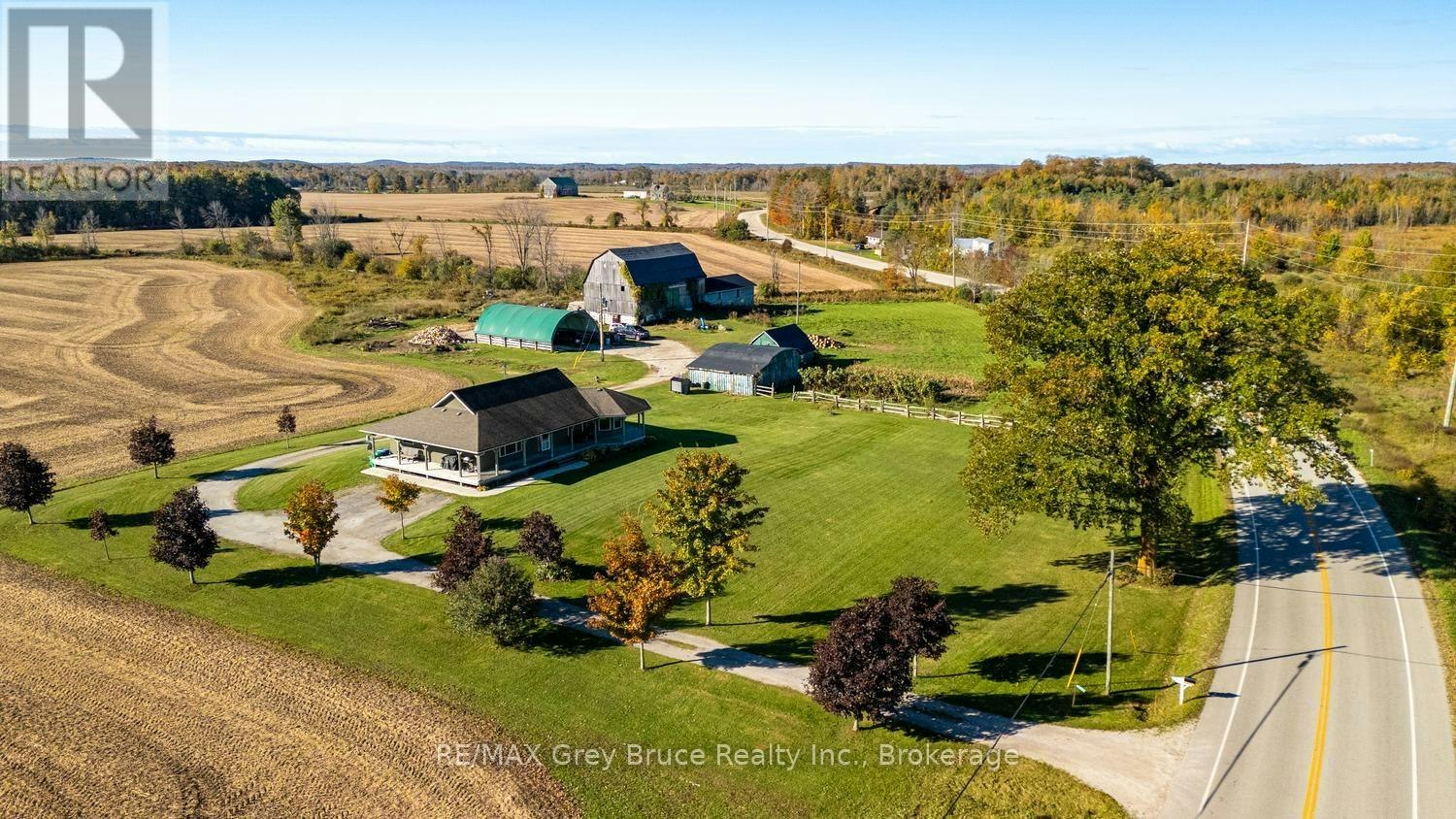 402622 Grey 17 Road, Georgian Bluffs, ON, N0H 2T0