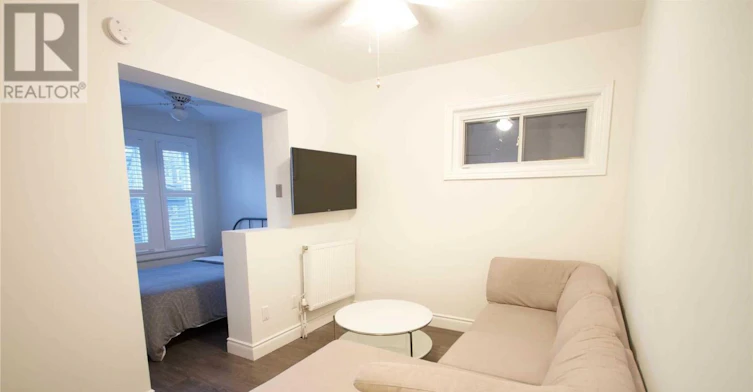 1B-8 Brookmount Road, Toronto, ON, M4L 3N1 - 8