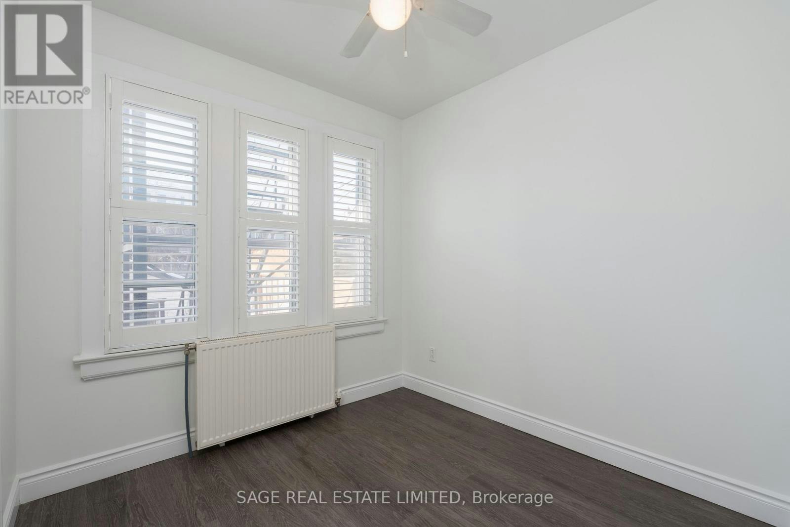 1B-8 Brookmount Road, Toronto, ON, M4L 3N1 - 7