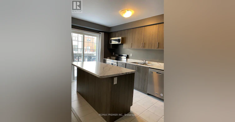 6 Andean Lane, Barrie, ON, L9J 0J4 - 4