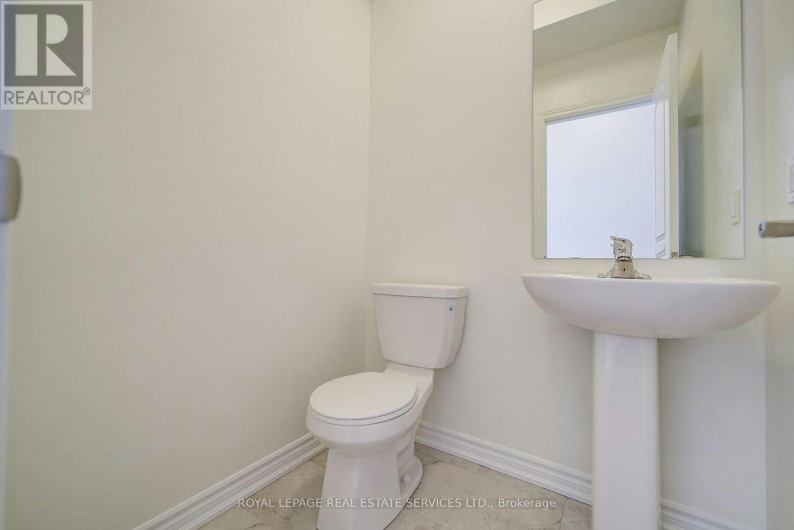 1182 Dartmouth Crescent, Oakville, ON, L6H 8C3 - 14