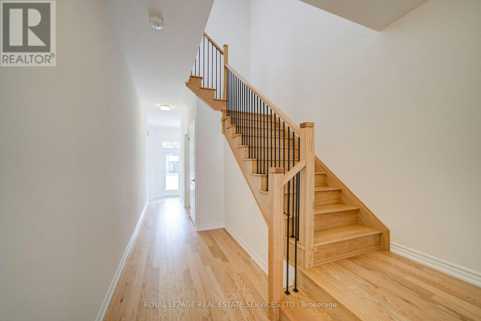 1182 Dartmouth Crescent, Oakville, ON, L6H 8C3 - 5
