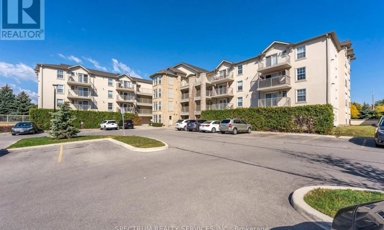 208-1480 Bishops Gate
