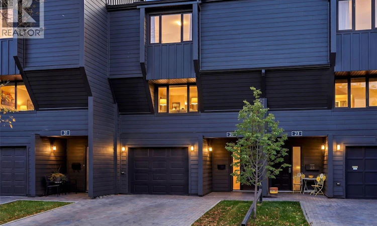 27 Quincy Drive