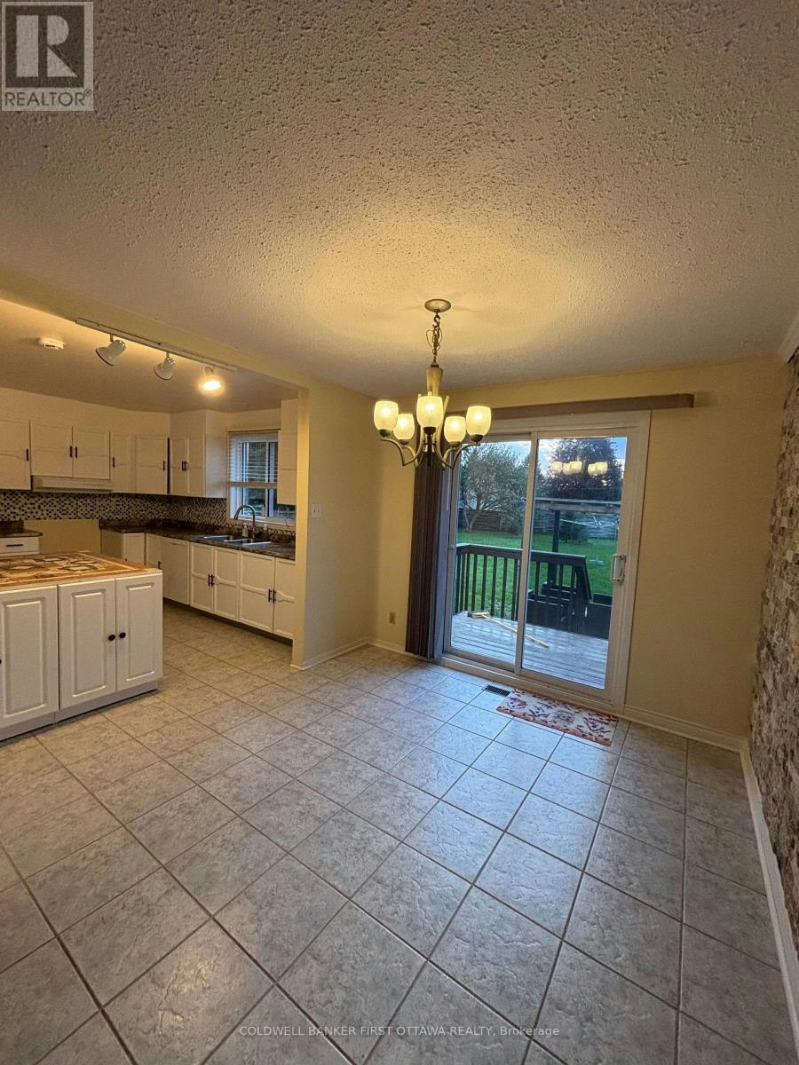 1084 Eadie Road, Russell, ON, K4R 1C3 - 5