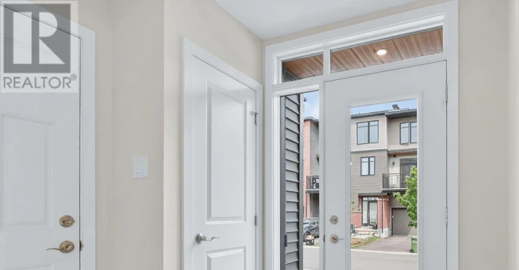402 Jewelwing Private, Ottawa, ON, K1X 0M7 - 3
