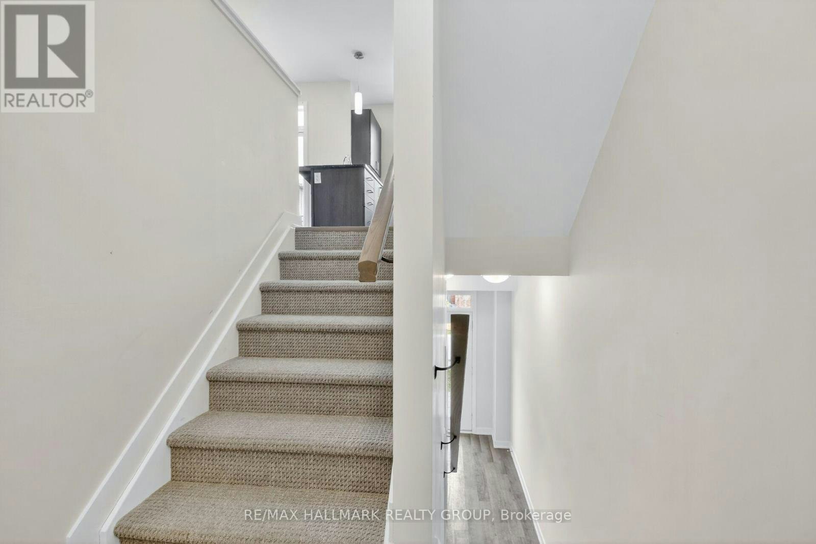 402 Jewelwing Private, Ottawa, ON, K1X 0M7 - 4
