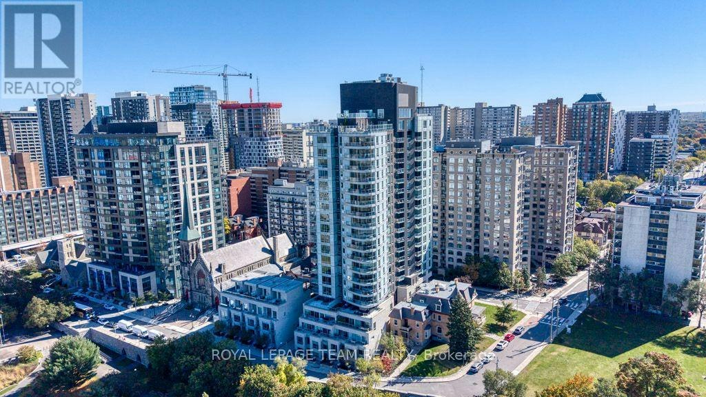 1902-428 Sparks Street, Ottawa, ON, K1R 0B3