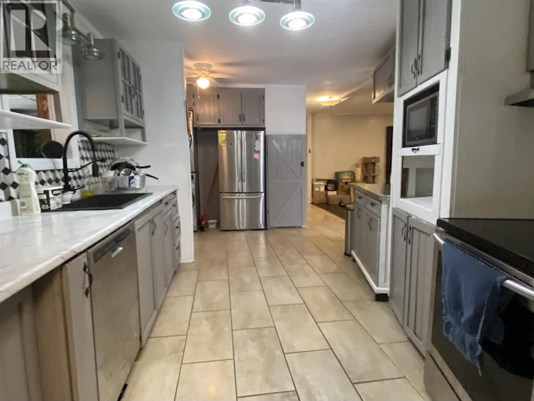 3927 Crescentview Avenue, Terrace, BC, V8G 3V9 - 6