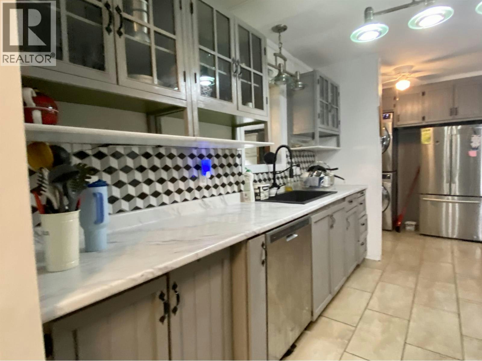 3927 Crescentview Avenue, Terrace, BC, V8G 3V9 - 12