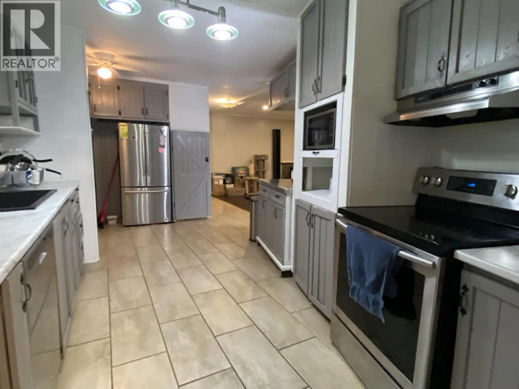 3927 Crescentview Avenue, Terrace, BC, V8G 3V9 - 10