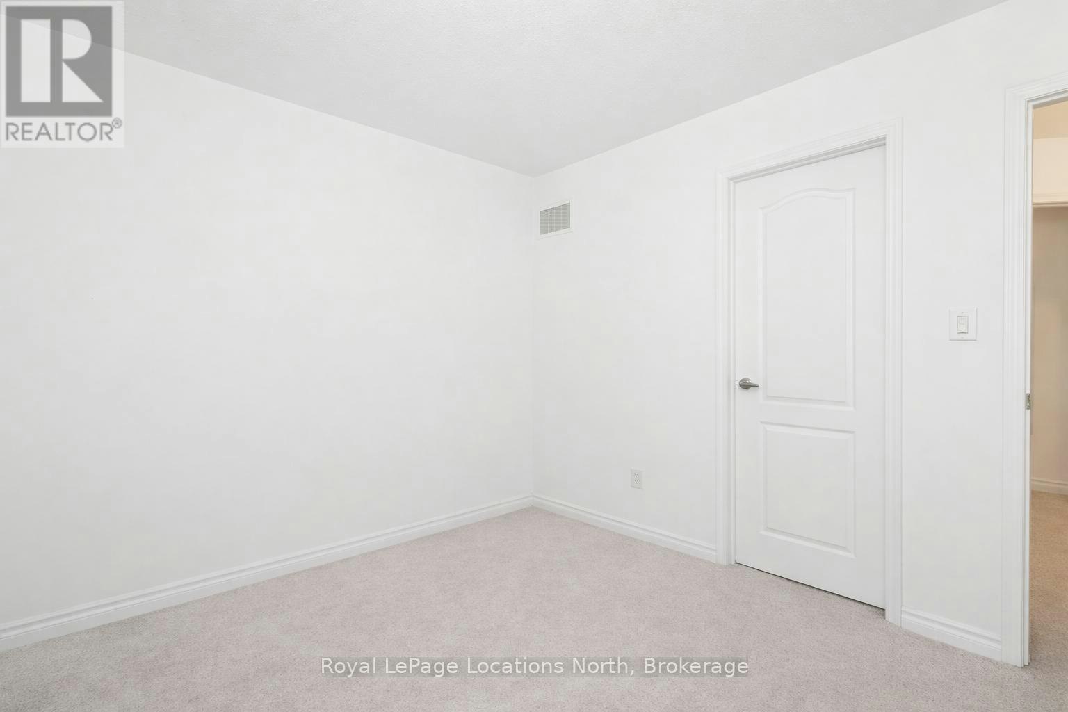 29 Dunes Drive, Wasaga Beach, ON, L9Z 0J1 - 11