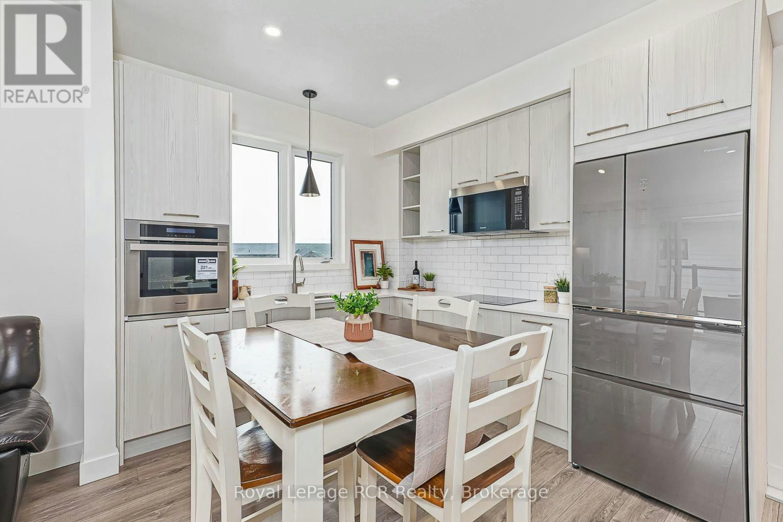 401-20 Beckwith Lane, Blue Mountains, ON, L9Y 3B6 - 12