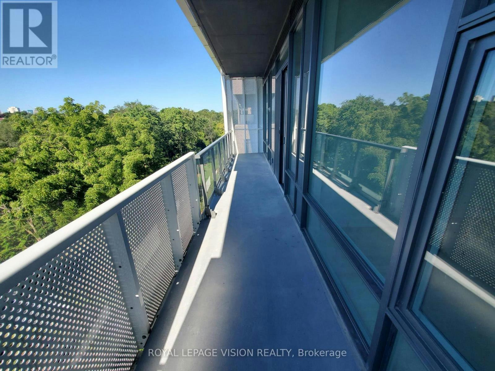 525-25 Adra Grado Way, Toronto, ON, M2J 0H6 - 4