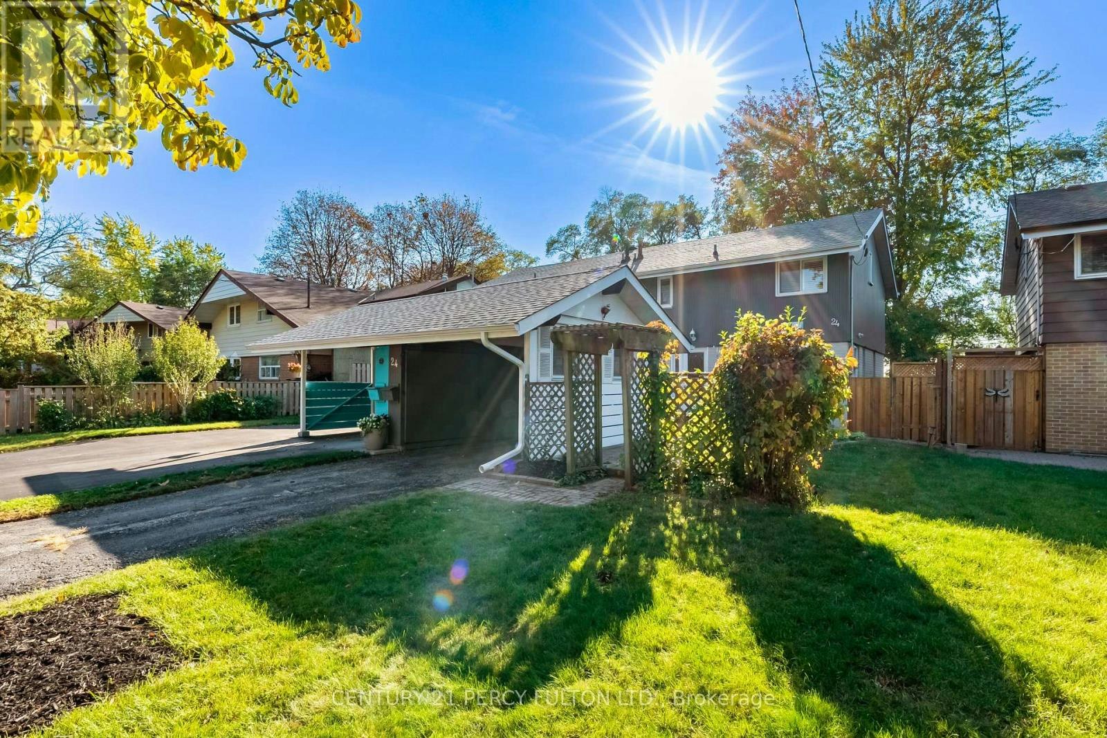 24 Dogwood Crescent, Toronto, ON, M1P 3N6