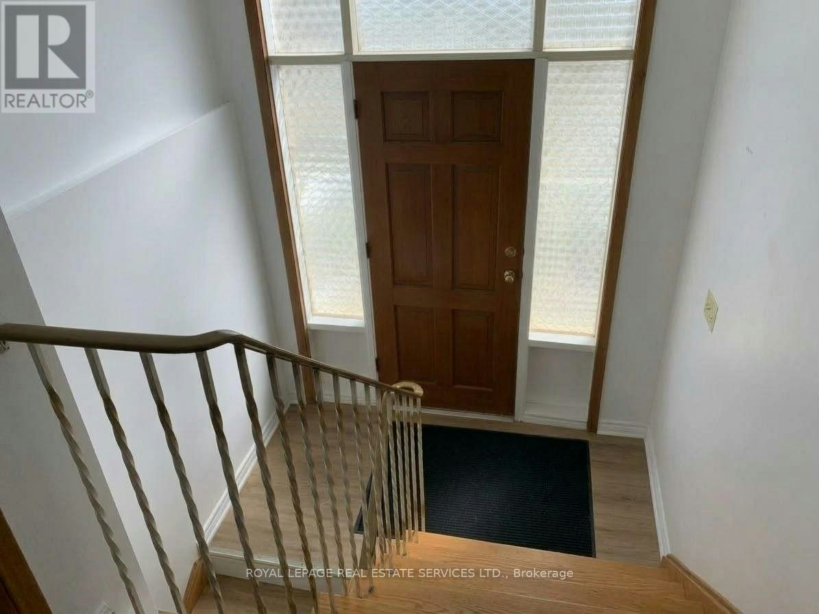 UPPER-66 Terryhill Crescent, Toronto, ON, M1S 3X5 - 3