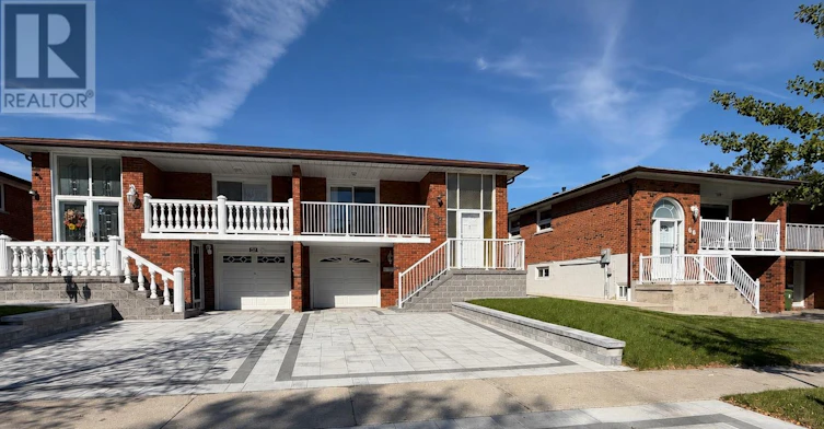 UPPER-66 Terryhill Crescent, Toronto, ON, M1S 3X5