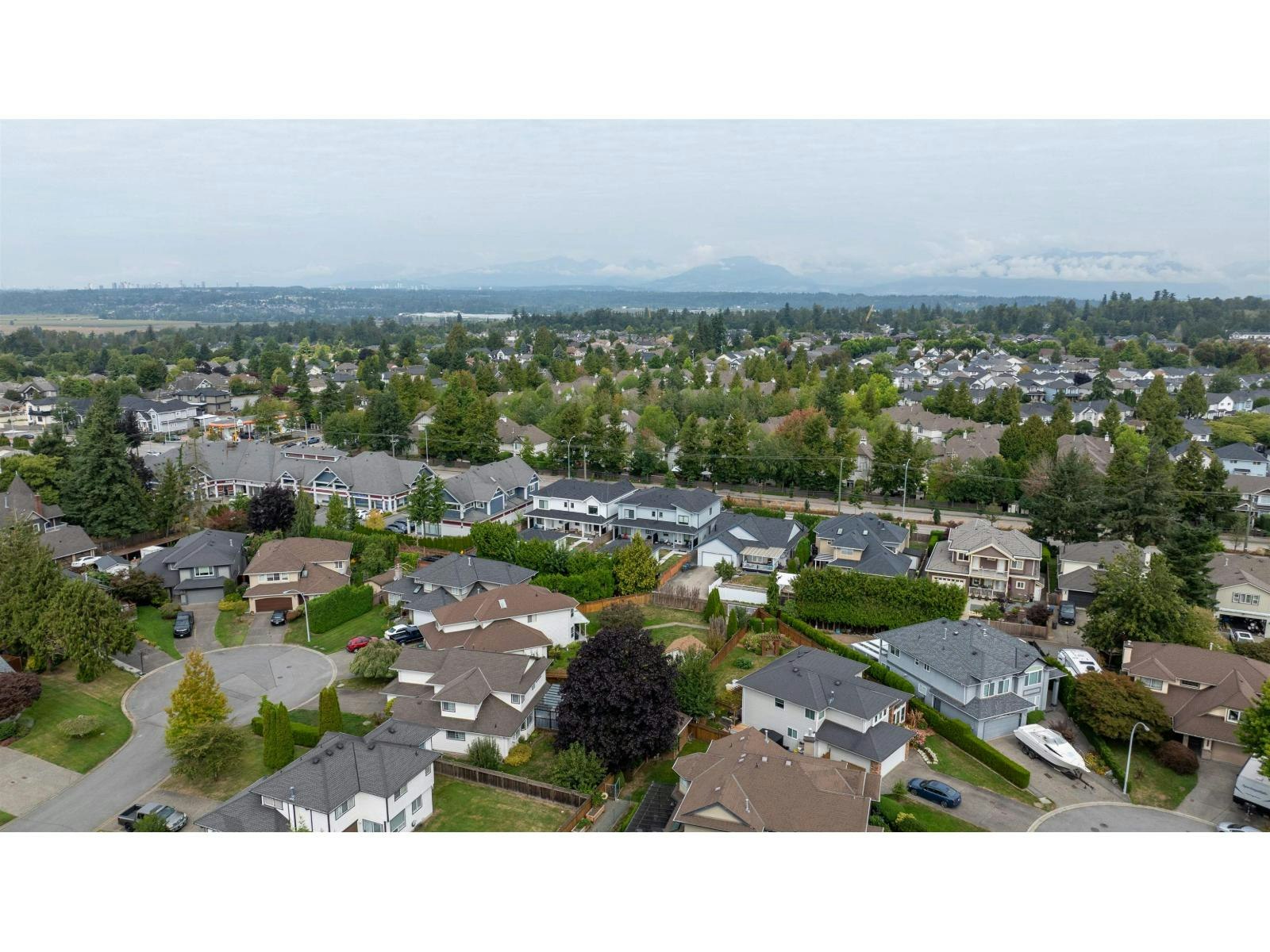 18470 64 Avenue, Surrey, BC, V3S 8J6 - 29