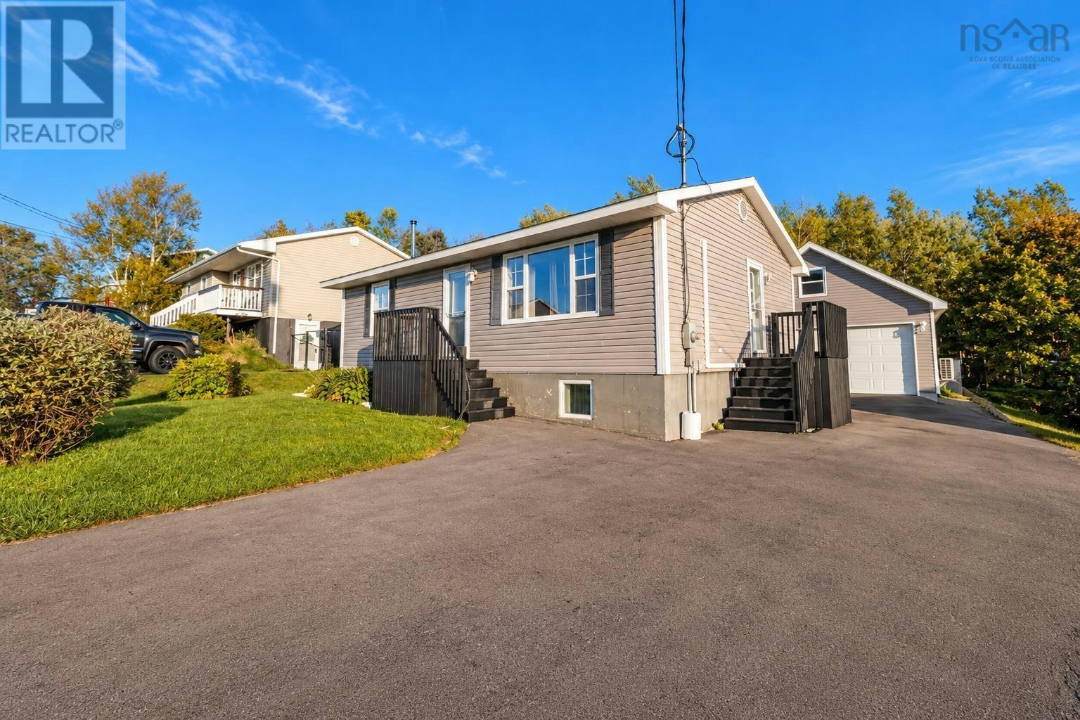 25 Macdonald Crescent, Sydney Mines, NS, B1H 3H5