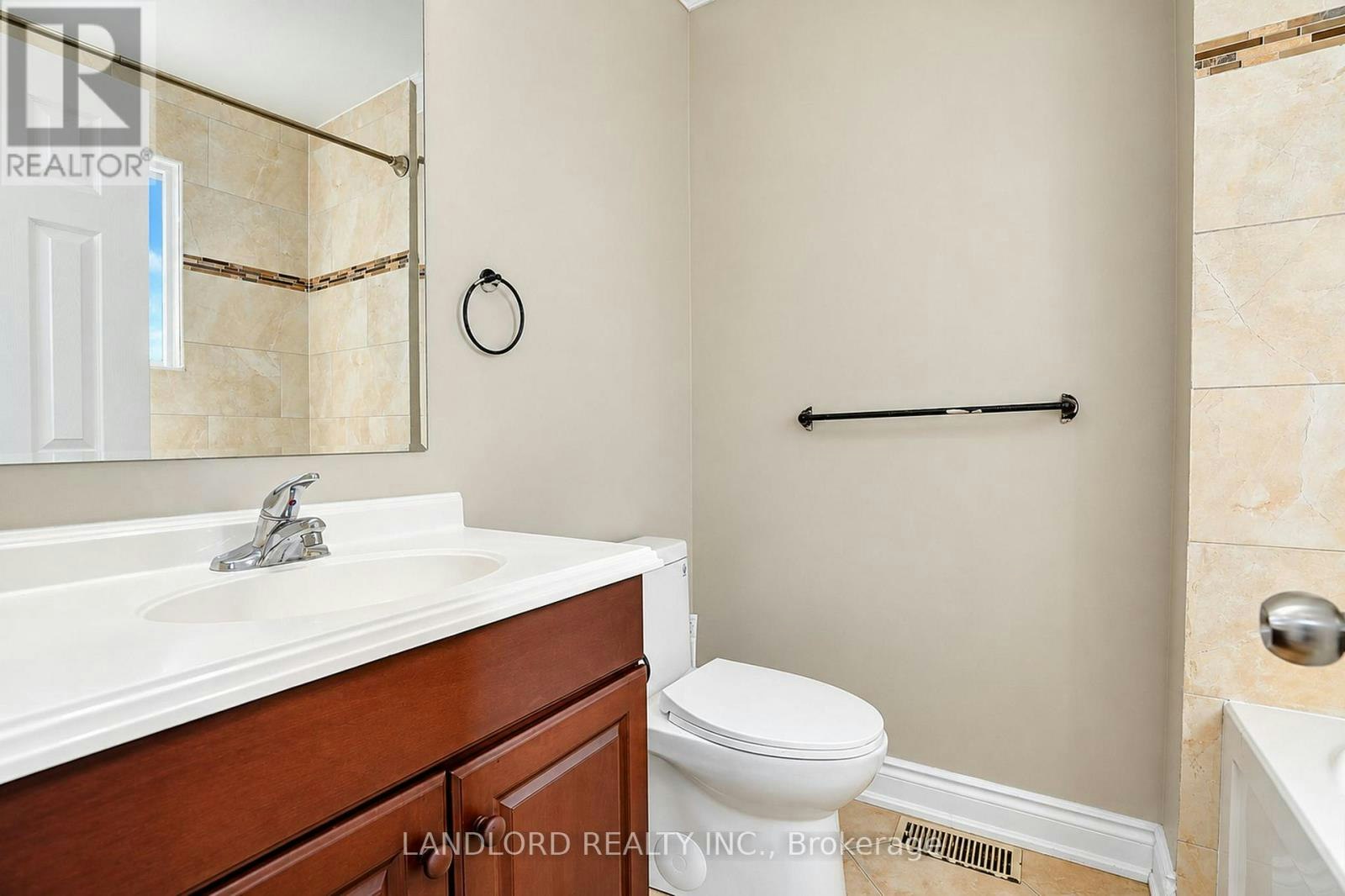 MAIN FL-45 Craydon Avenue, Toronto, ON, M6M 2C8 - 35