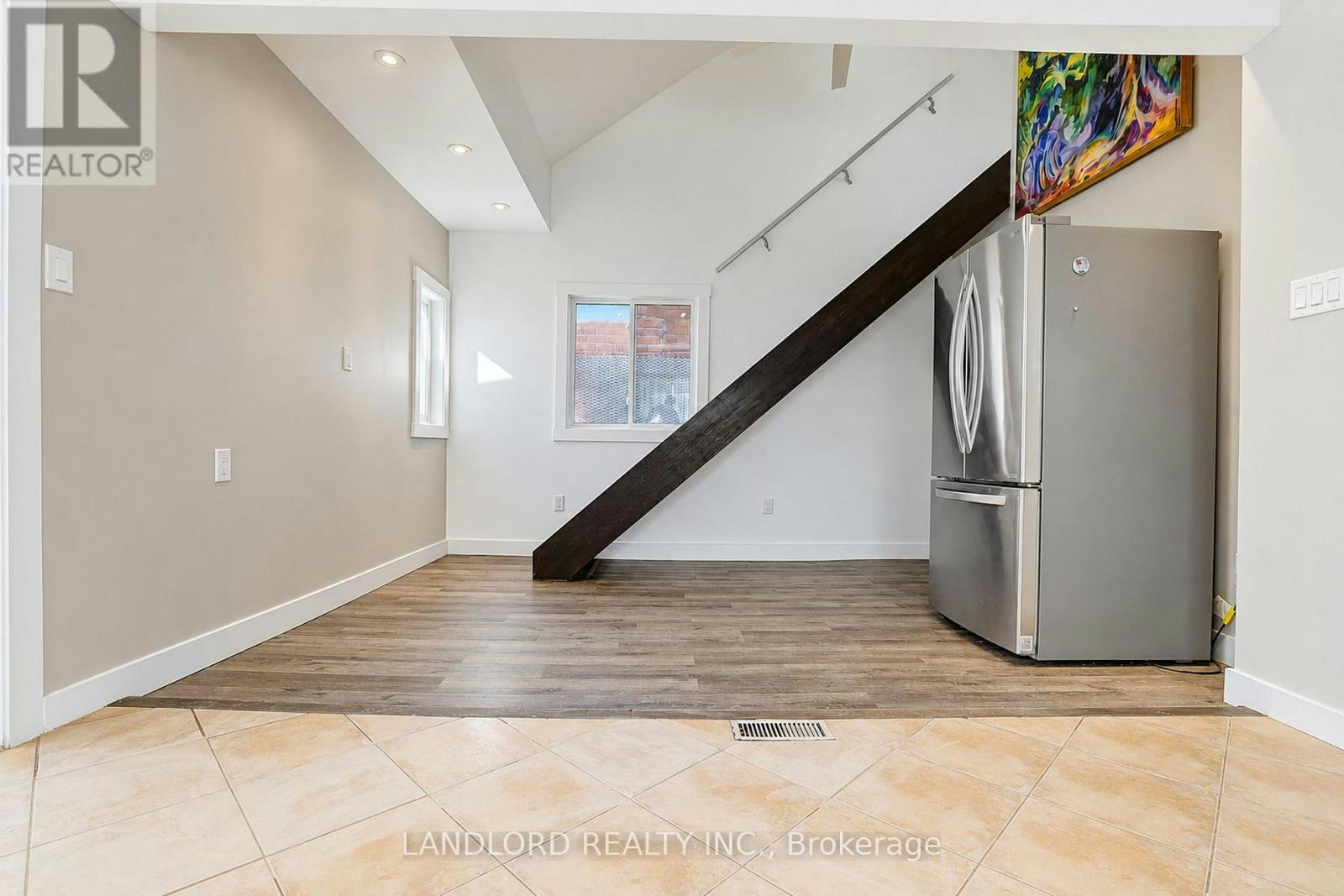 MAIN FL-45 Craydon Avenue, Toronto, ON, M6M 2C8 - 24