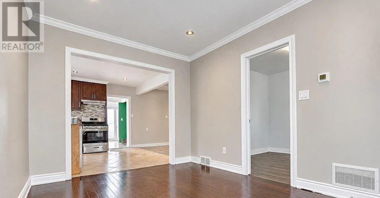 MAIN FL-45 Craydon Avenue, Toronto, ON, M6M 2C8 - 11