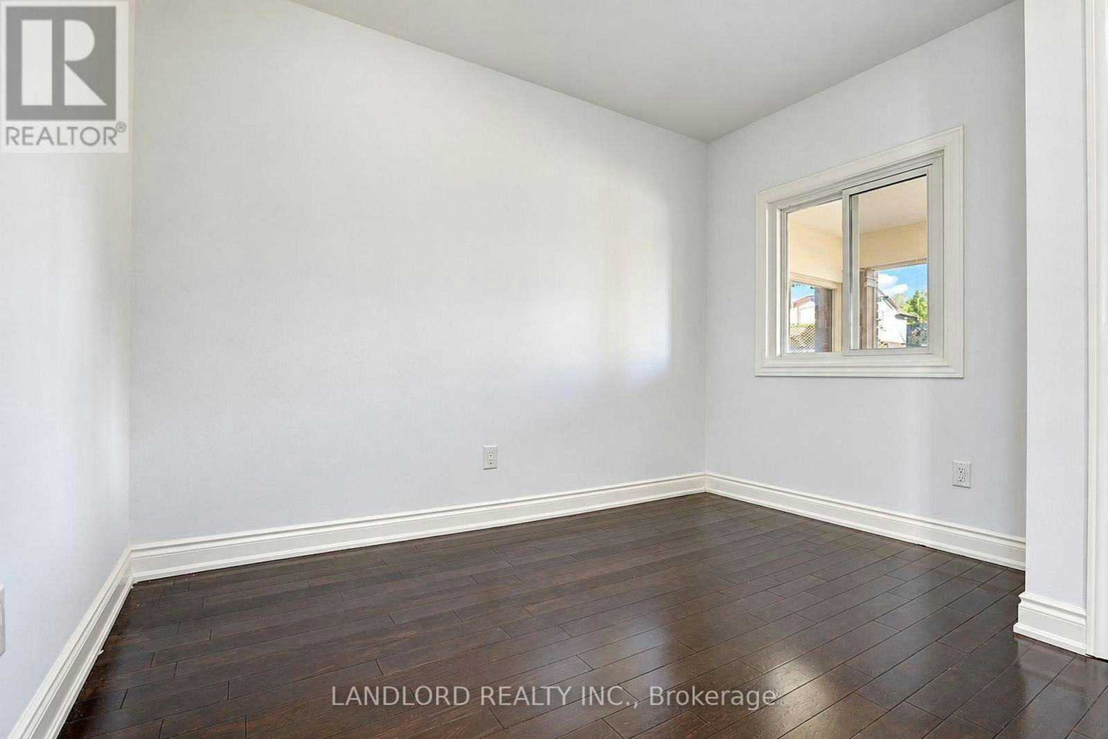 MAIN FL-45 Craydon Avenue, Toronto, ON, M6M 2C8 - 17