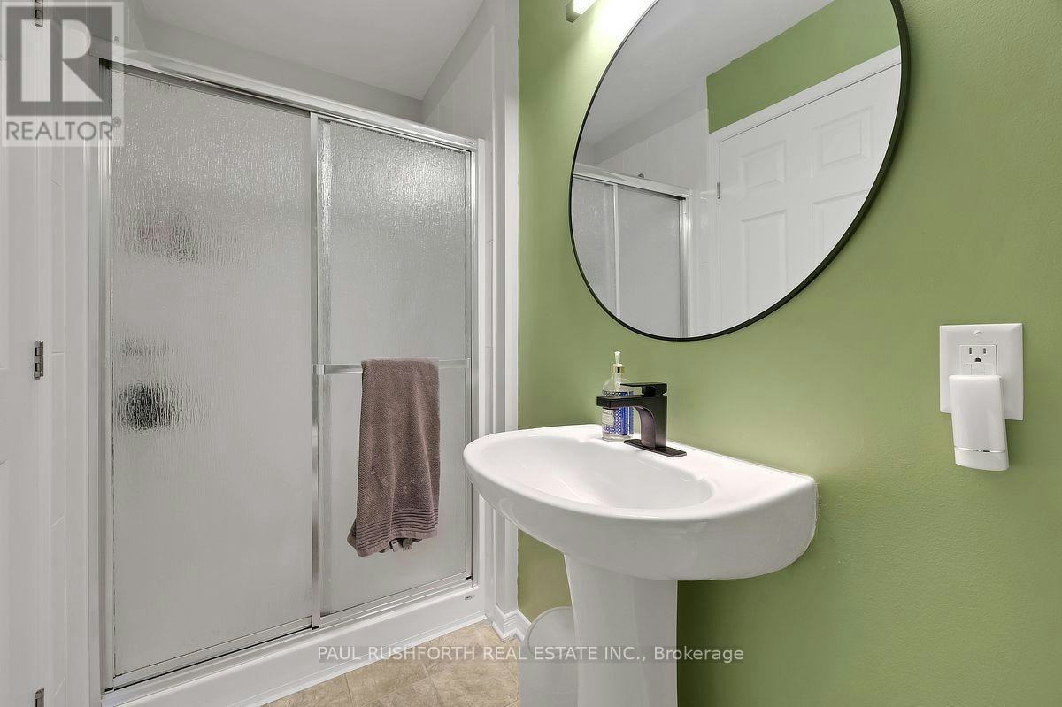 243 Eric Czapnik Way, Ottawa, ON, K1E 0B4 - 18