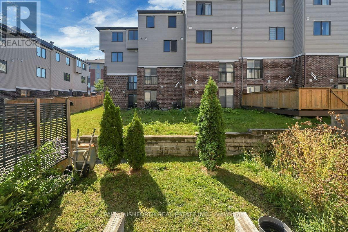 243 Eric Czapnik Way, Ottawa, ON, K1E 0B4 - 25