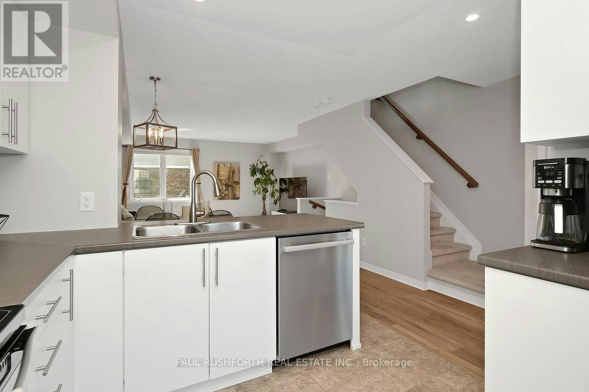 243 Eric Czapnik Way, Ottawa, ON, K1E 0B4 - 13