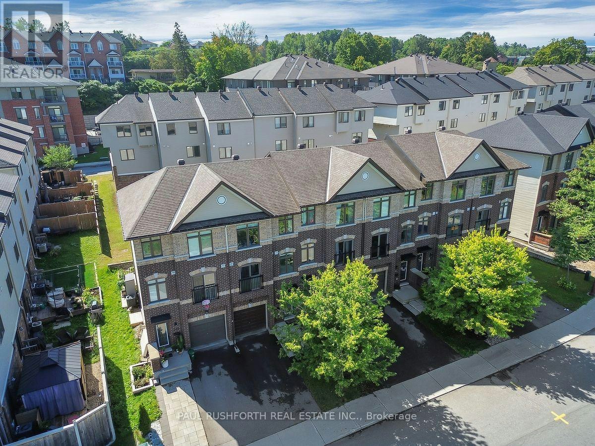 243 Eric Czapnik Way, Ottawa, ON, K1E 0B4 - 2
