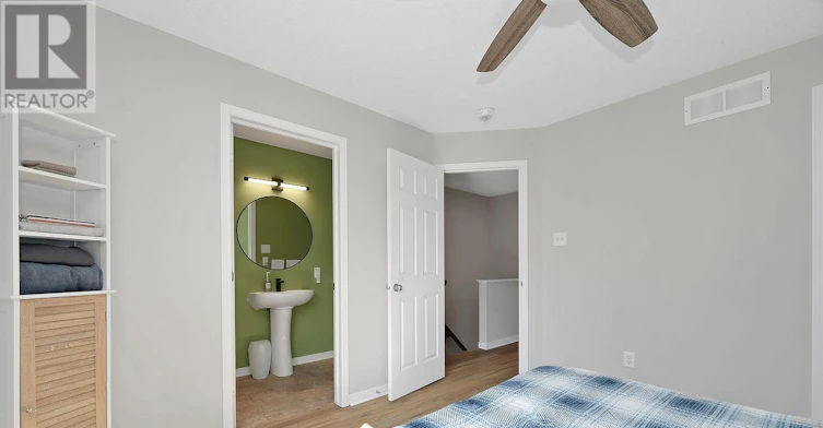 243 Eric Czapnik Way, Ottawa, ON, K1E 0B4 - 17