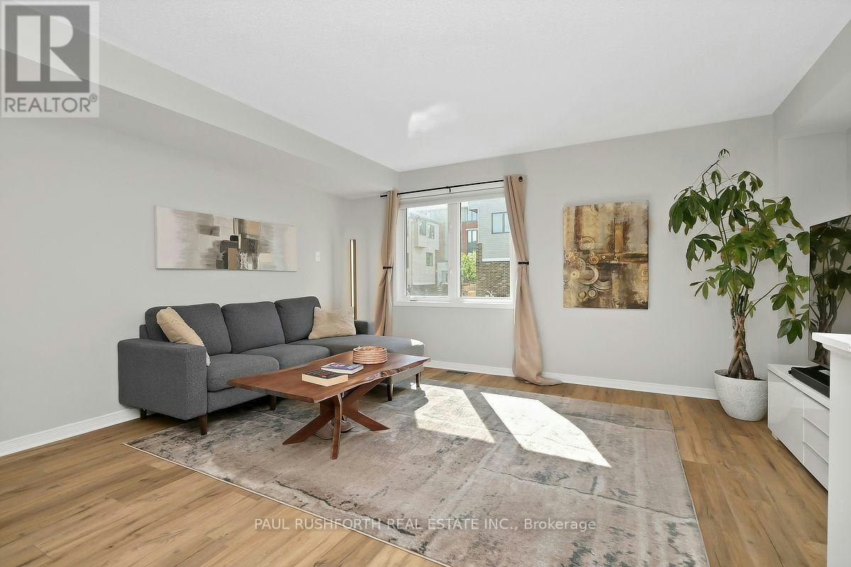 243 Eric Czapnik Way, Ottawa, ON, K1E 0B4 - 4