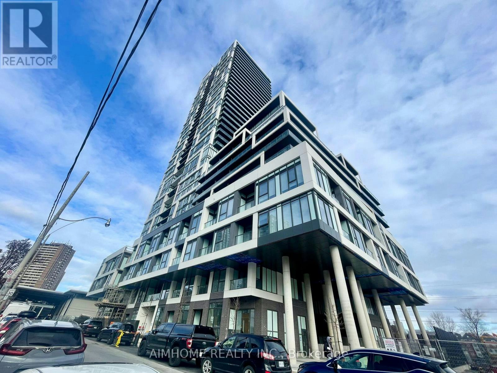 1712-5 Defries Street, Toronto, ON, M5A 0W7