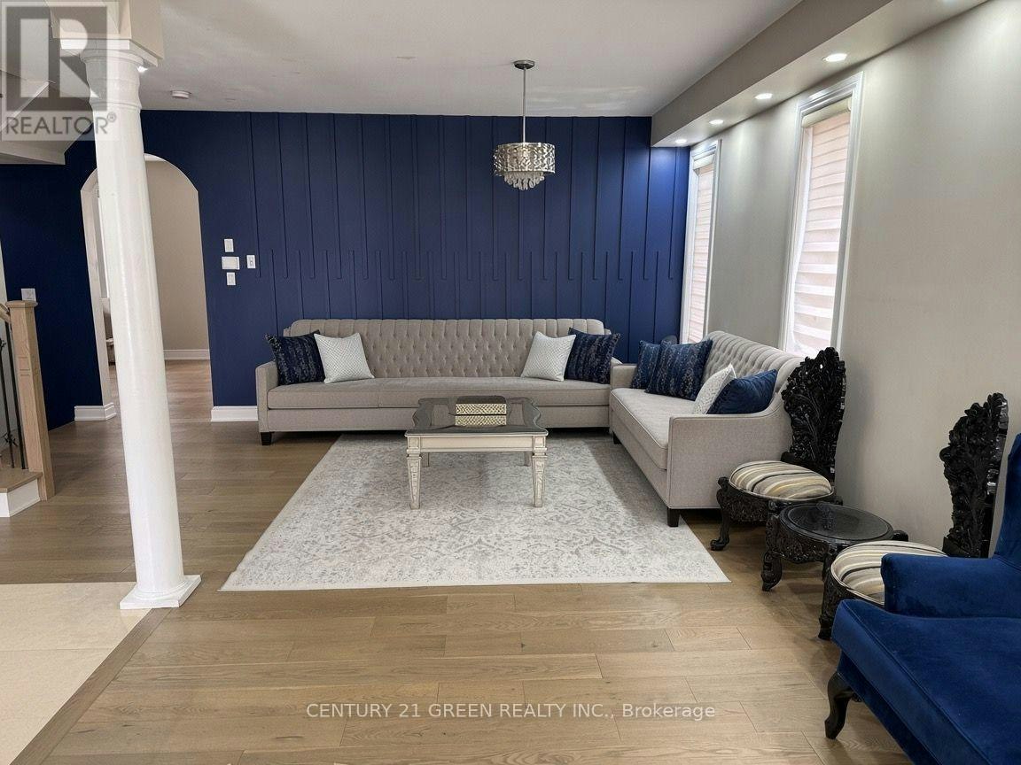 30 Attraction Drive, Brampton, ON, L6Y 2Z8 - 6