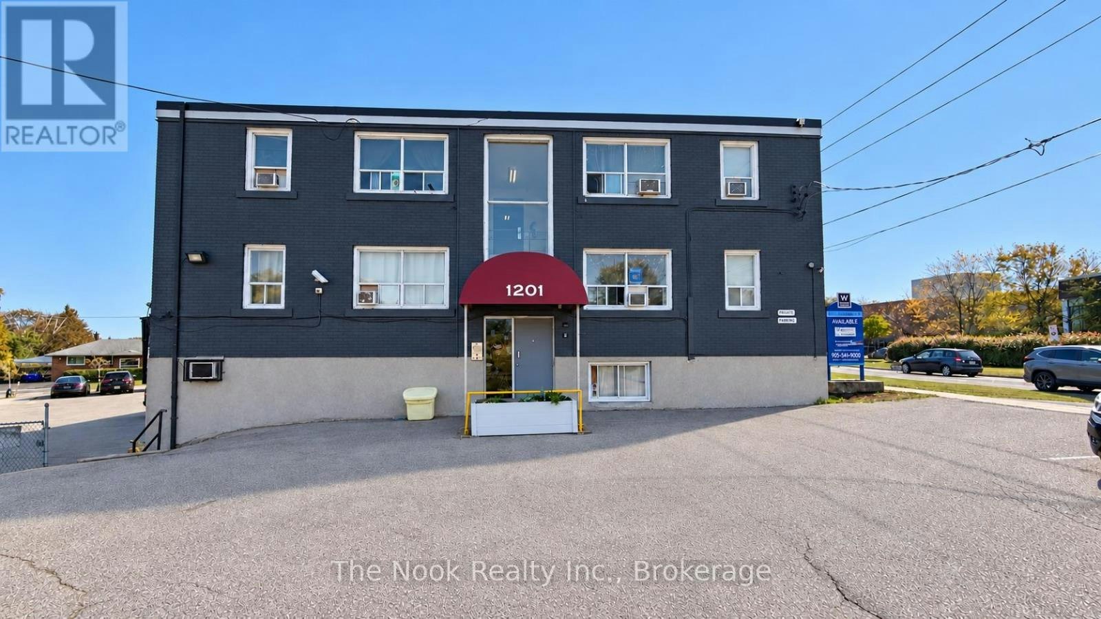 6-1201 Cedar Street, Oshawa, ON, L1J 3P1
