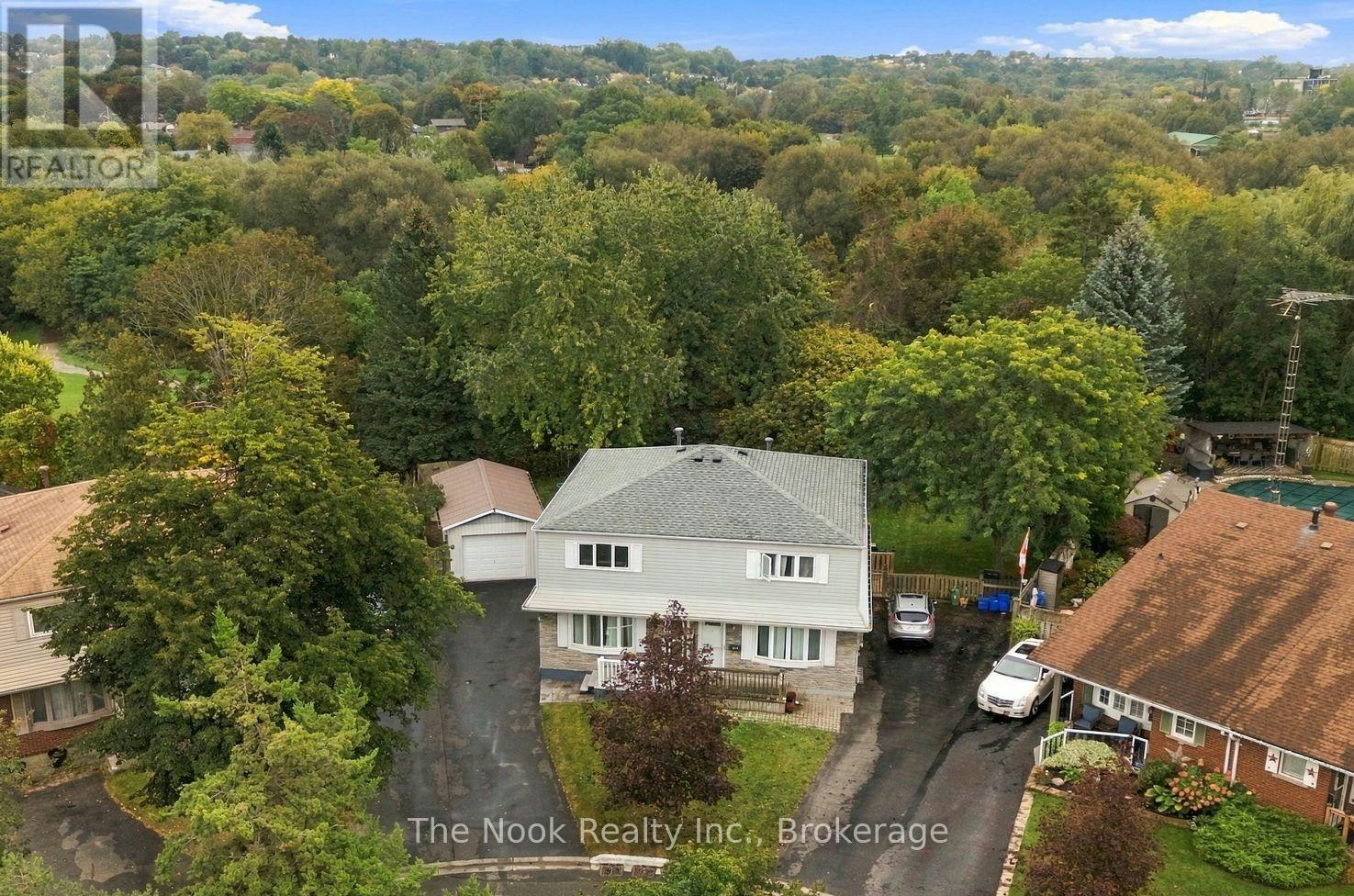 456 Harcourt Drive, Oshawa, ON, L1H 6V6