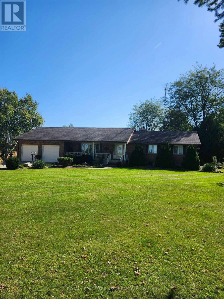 1605 Concession Drive, Newbury, ON, N0L 1Z0