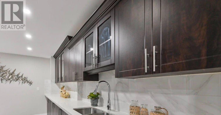 44-40 Dundalk Drive, Toronto, ON, M1P 4S3 - 4