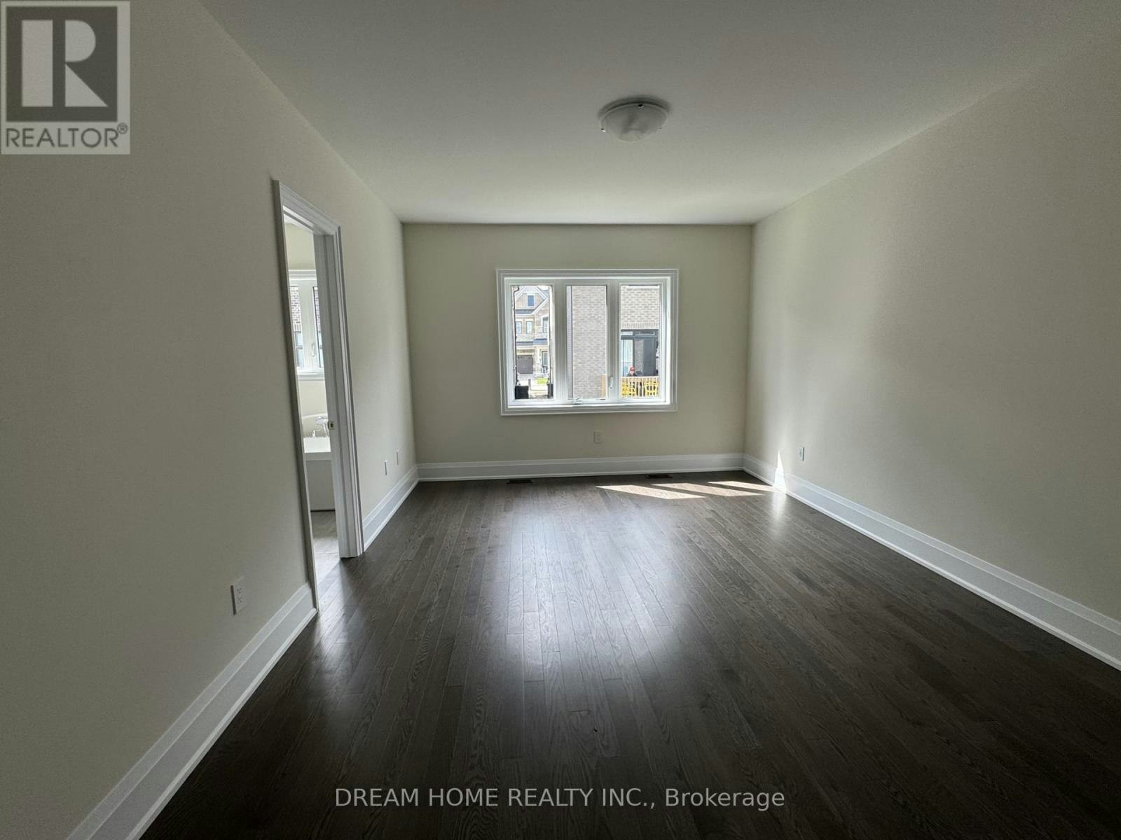 84 Tempel Street, Richmond Hill, ON, L4E 1K6 - 6