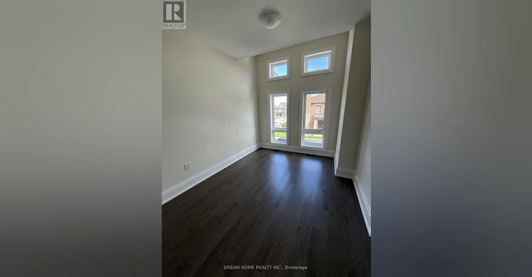 84 Tempel Street, Richmond Hill, ON, L4E 1K6 - 5